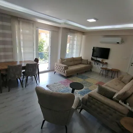 в пешей доступности от пляжа Fethiye